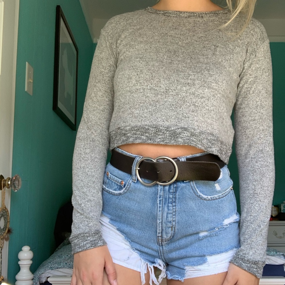 Brandy Melville crop sweater